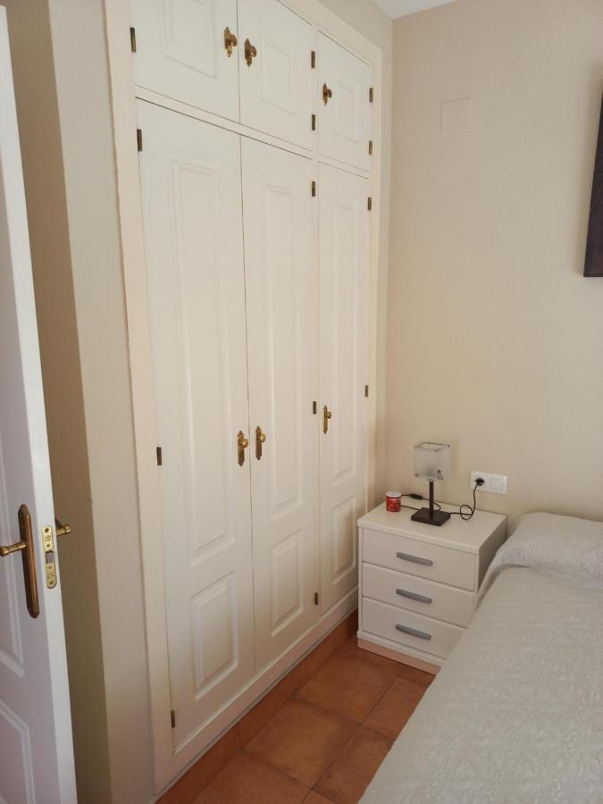 Apartamento Novo ,Chiclana Apartment Чиклана де ла Фронтера Екстериор снимка